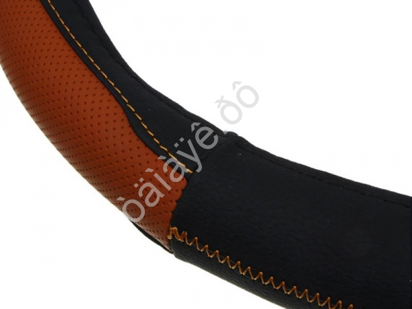 Оплётка на руль ЕРМАК кожа PU, размер 38 см, перфорированная вставка, черно-коричневый