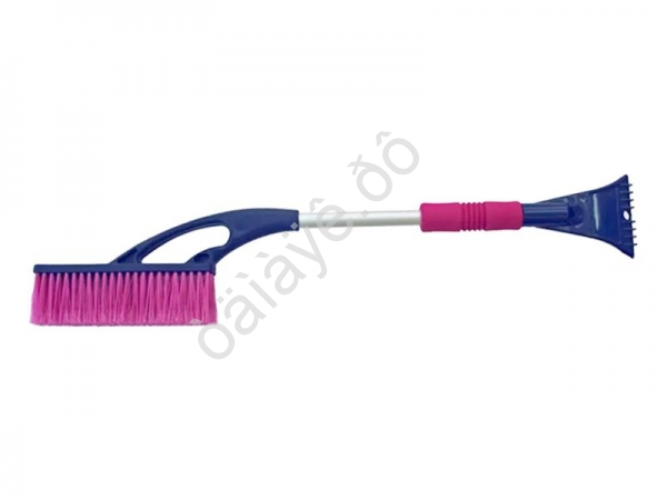 Щетка д/снега со скребком 76см СA-94 /1/24 Щетка д/снега со скребком 76см СA-94 /1/24