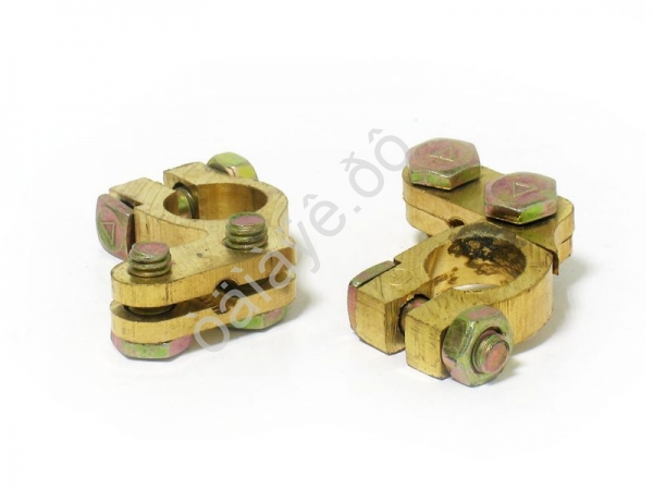 Клеммы аккумуляторные для грузов. №700  /12/144