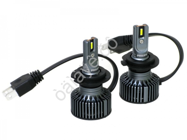 Лампа PHILIPS  H7 12/24V 25W 6500К Ultinon Pro3022 LED (2шт)