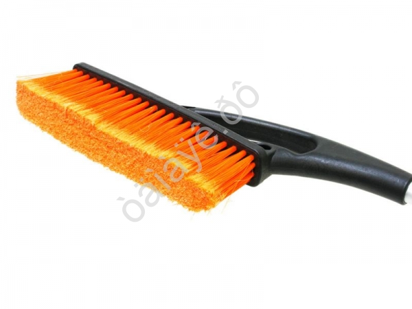 Щетка для снега со скребком 72см, "М5" 1/16_ Щетка для снега со скребком 72см, "М5" 1/16_