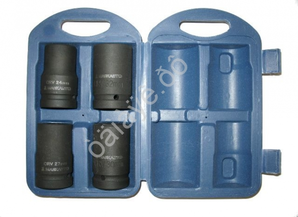 Набор головок ударных  1" 4пр. (24,27,30,32мм) МАЯКАВТО ™1/10_