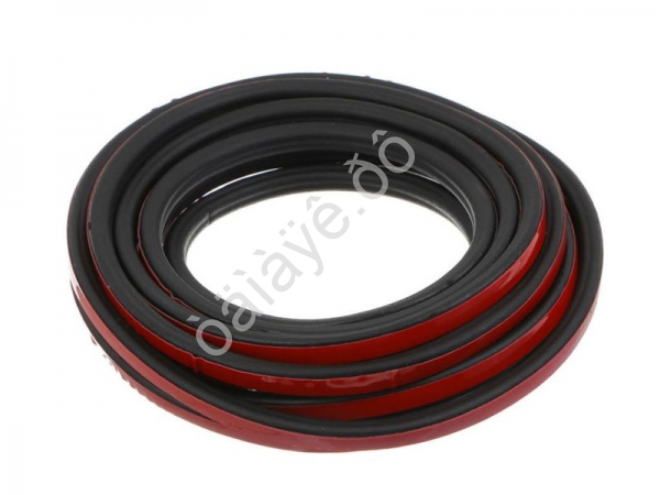 Уплотнитель двери автомобиля, 5 м, пятикамерный, универсальный ЕРМАК