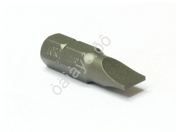 F1533008 5/16" бита шлицевая 8мм L=30 /10 F1533008 5/16" бита шлицевая 8мм L=30 /10
