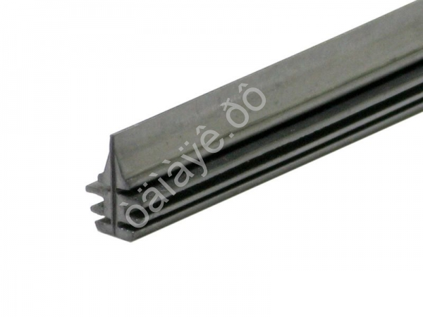 Лента стеклоочистителя "ALCA" графит  71см  профиль "БОШ эксклюзив" 1/20